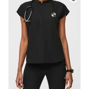 FIGS NWT Rafaela Oversized Scrub Top Black Size Medium